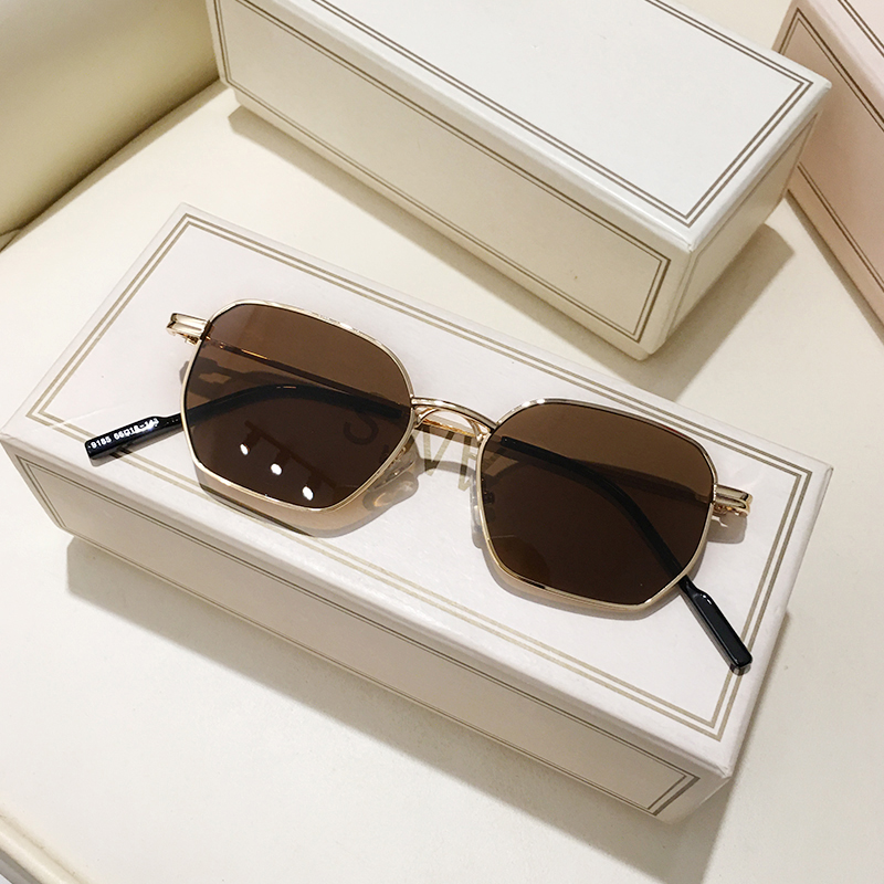 الرجعية المعادن مستطيل إطار ال - مراجعة Men'S Vacation Accessories وسعره