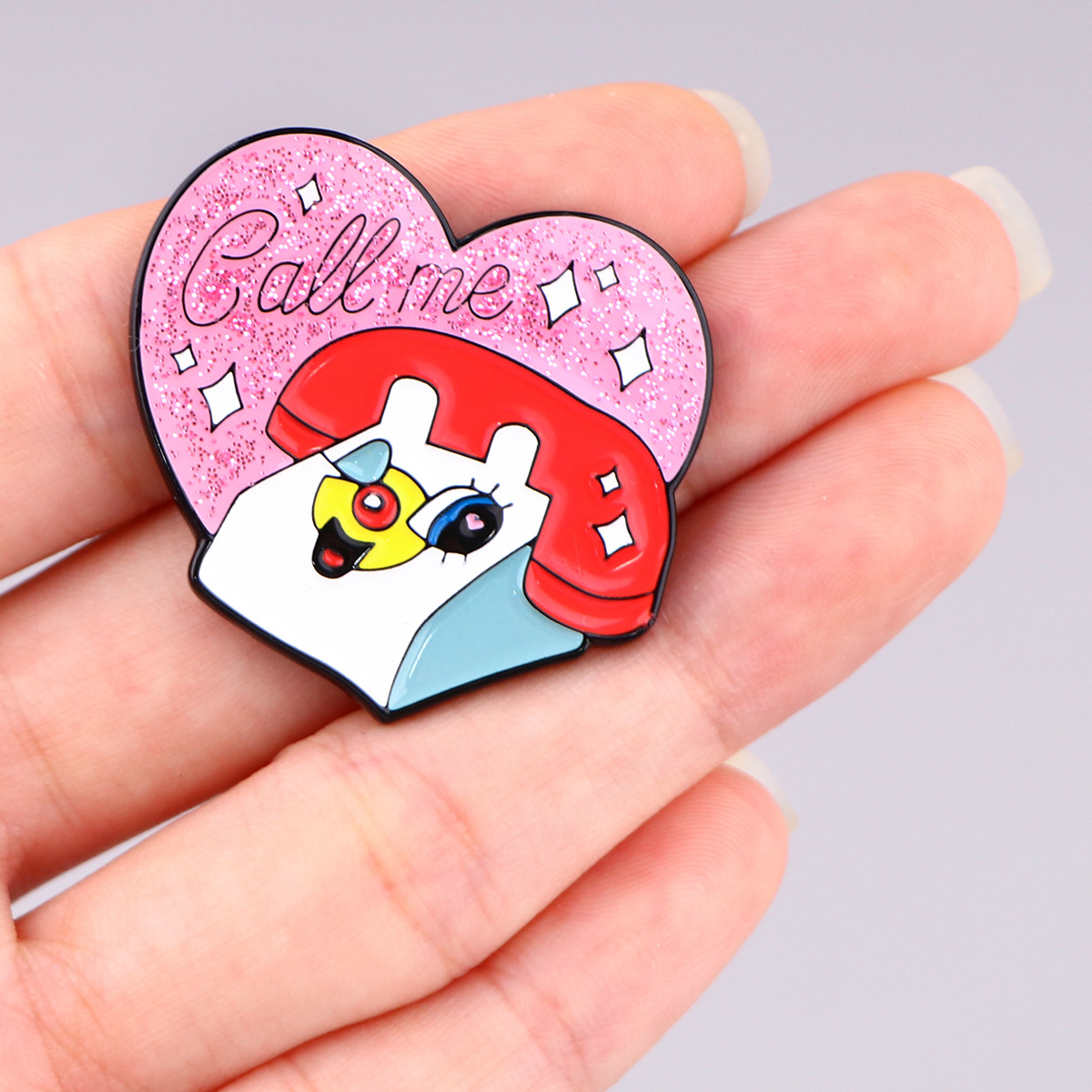دبوس بروش من سبيكة معدنية على  - مراجعة Lapel Pin Enamel وسعره